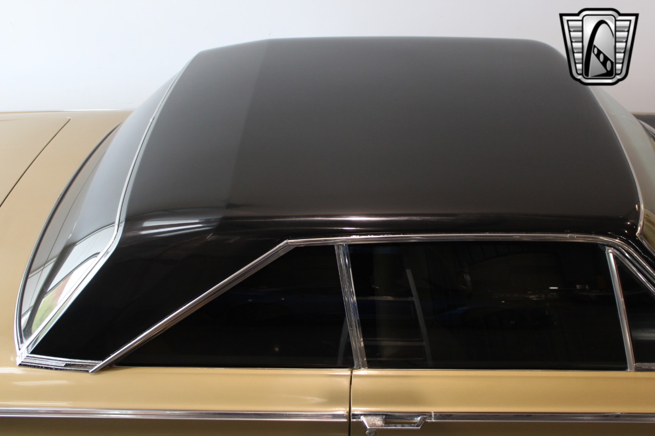 1966 Chrysler Windsor 67