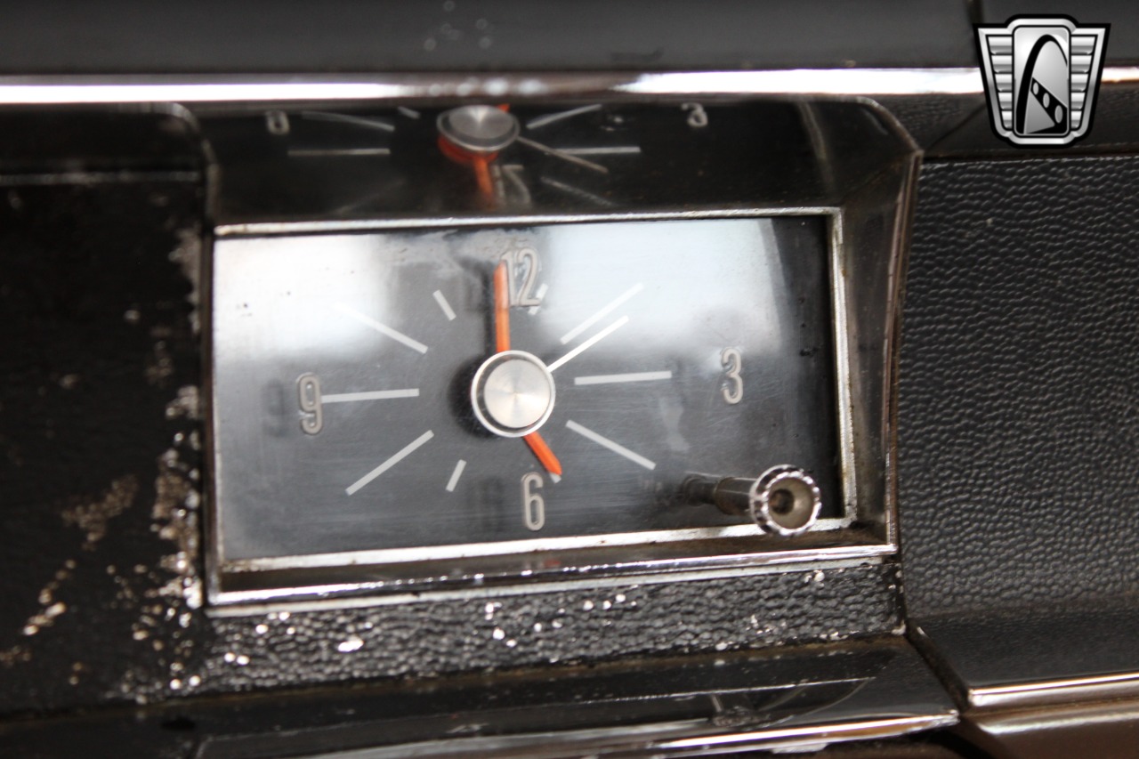 1966 Chrysler Windsor 93