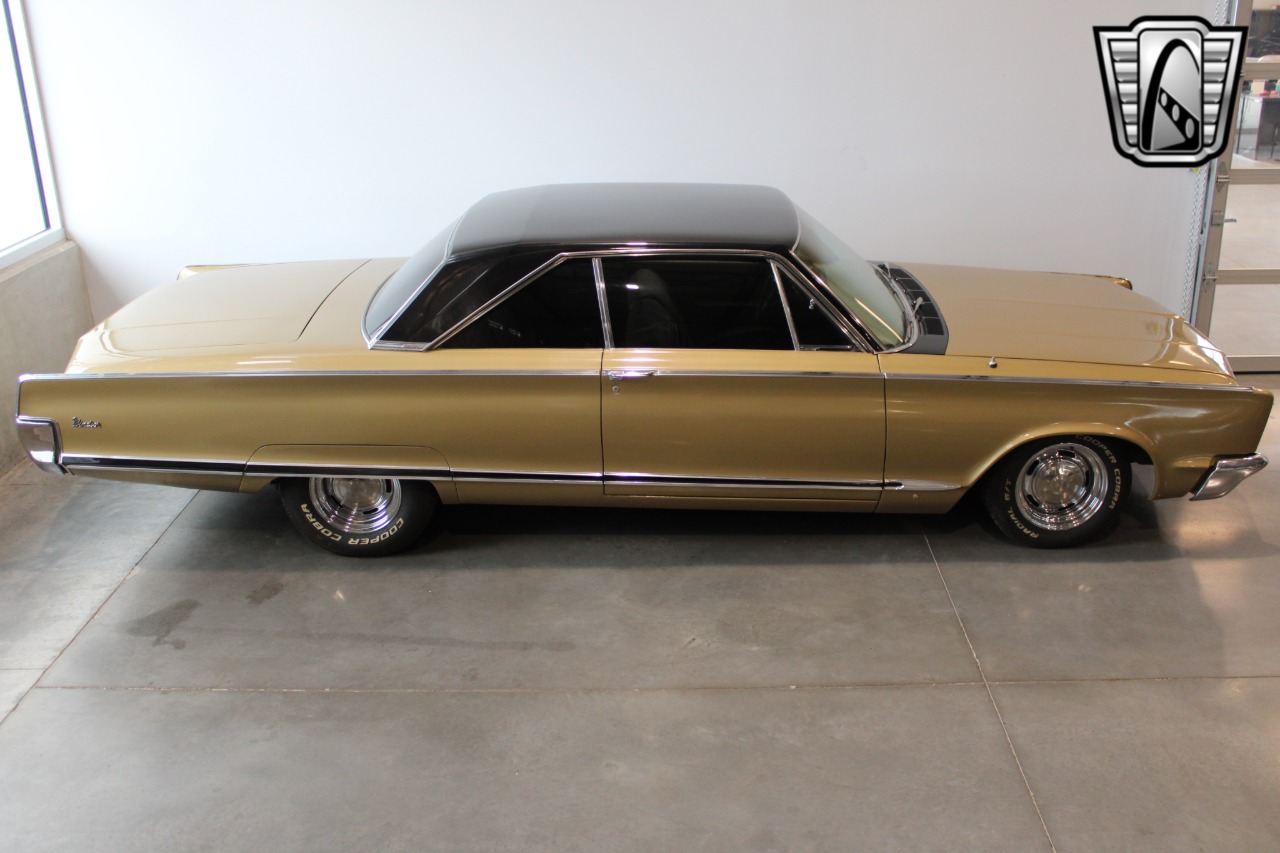 1966 Chrysler Windsor 8