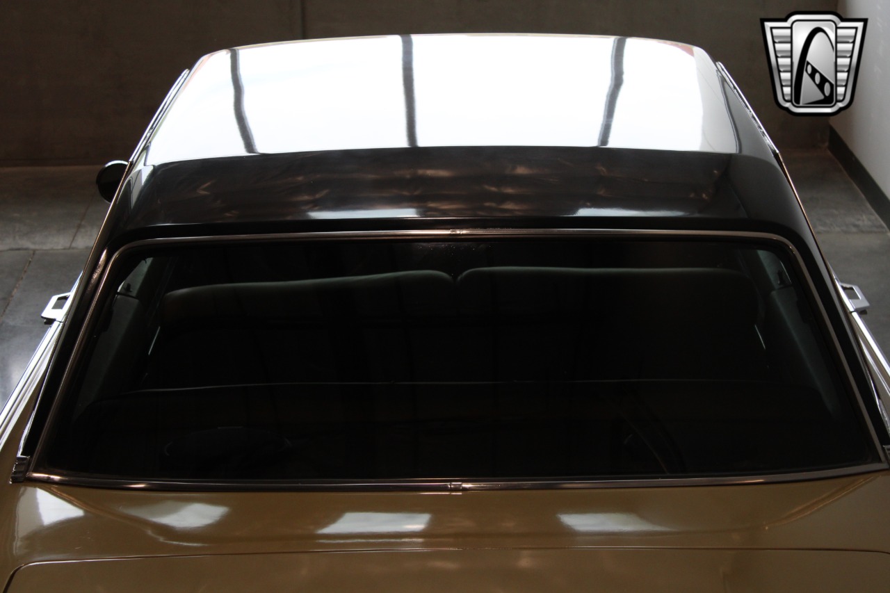 1966 Chrysler Windsor 43