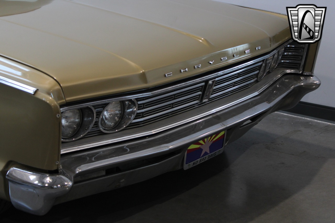 1966 Chrysler Windsor 69