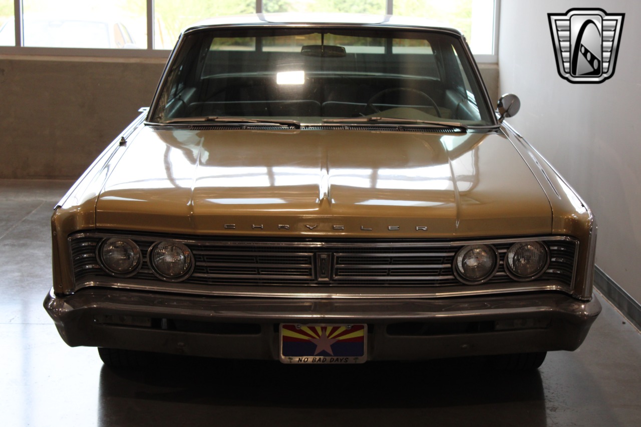 1966 Chrysler Windsor 10