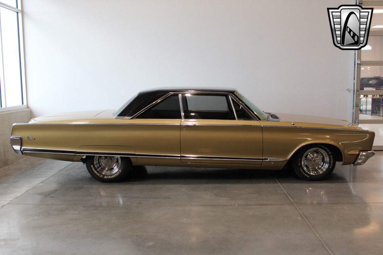 1966 Chrysler Windsor 12
