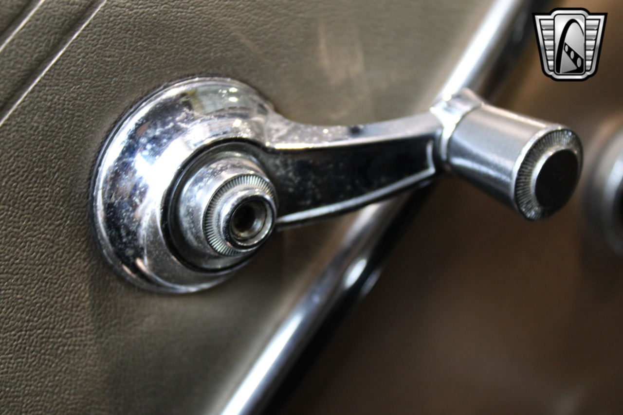 1966 Chrysler Windsor 99