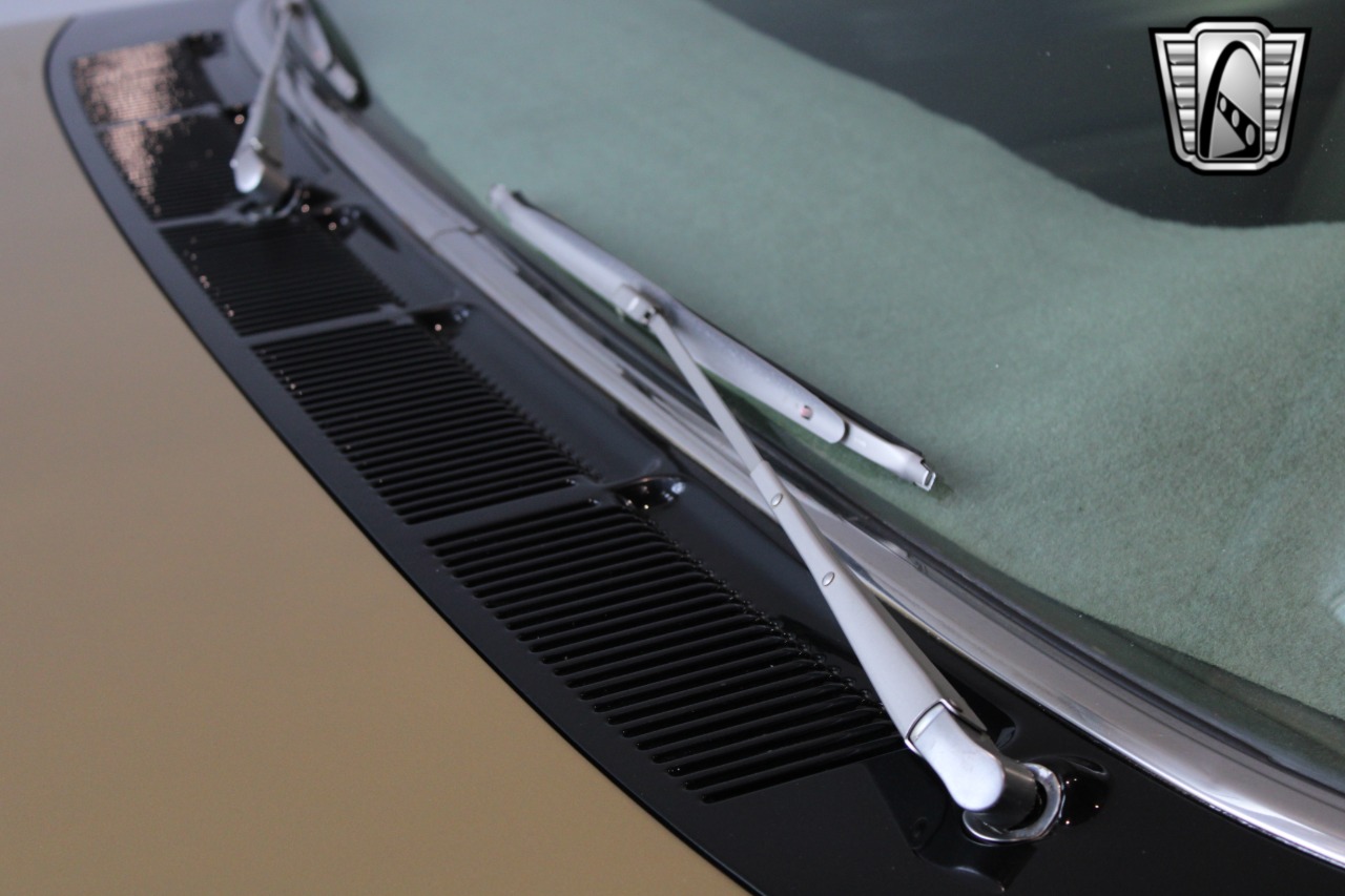 1966 Chrysler Windsor 53