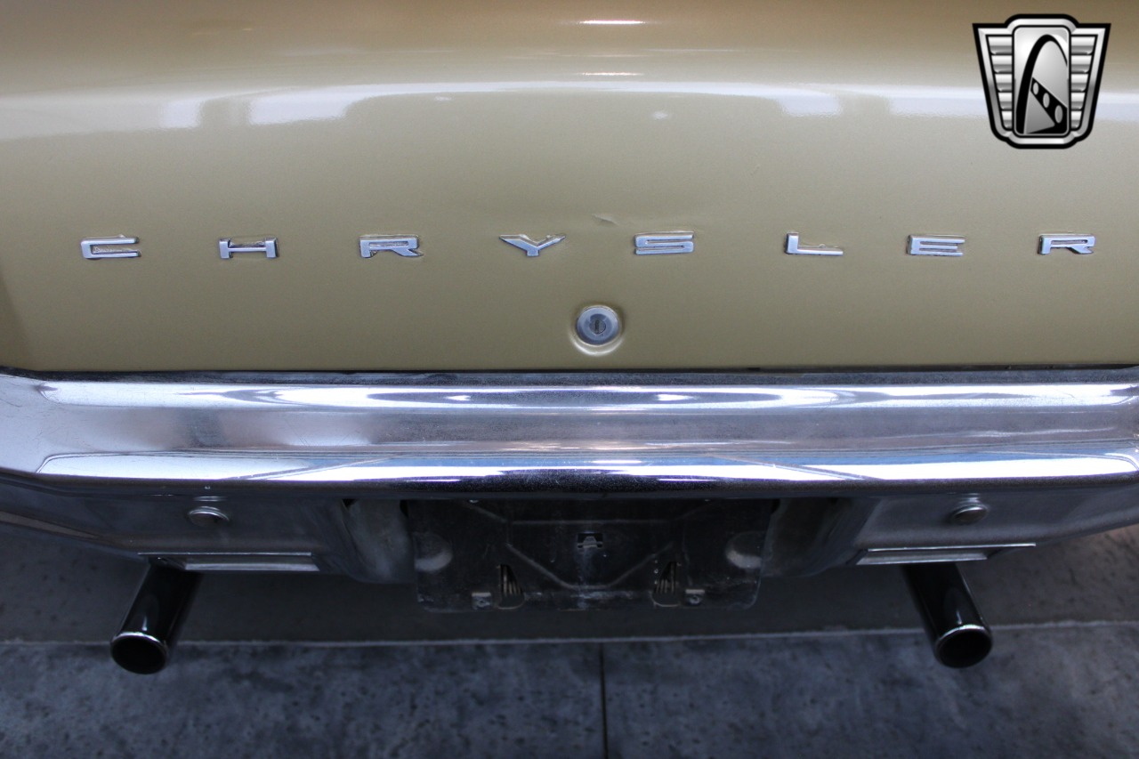 1966 Chrysler Windsor 82