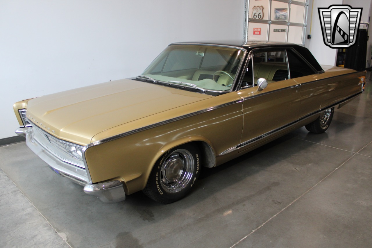 1966 Chrysler Windsor 14