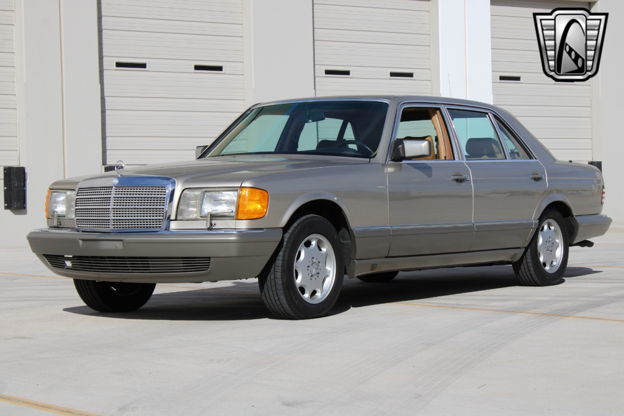 1988 Mercedes-Benz 560 2