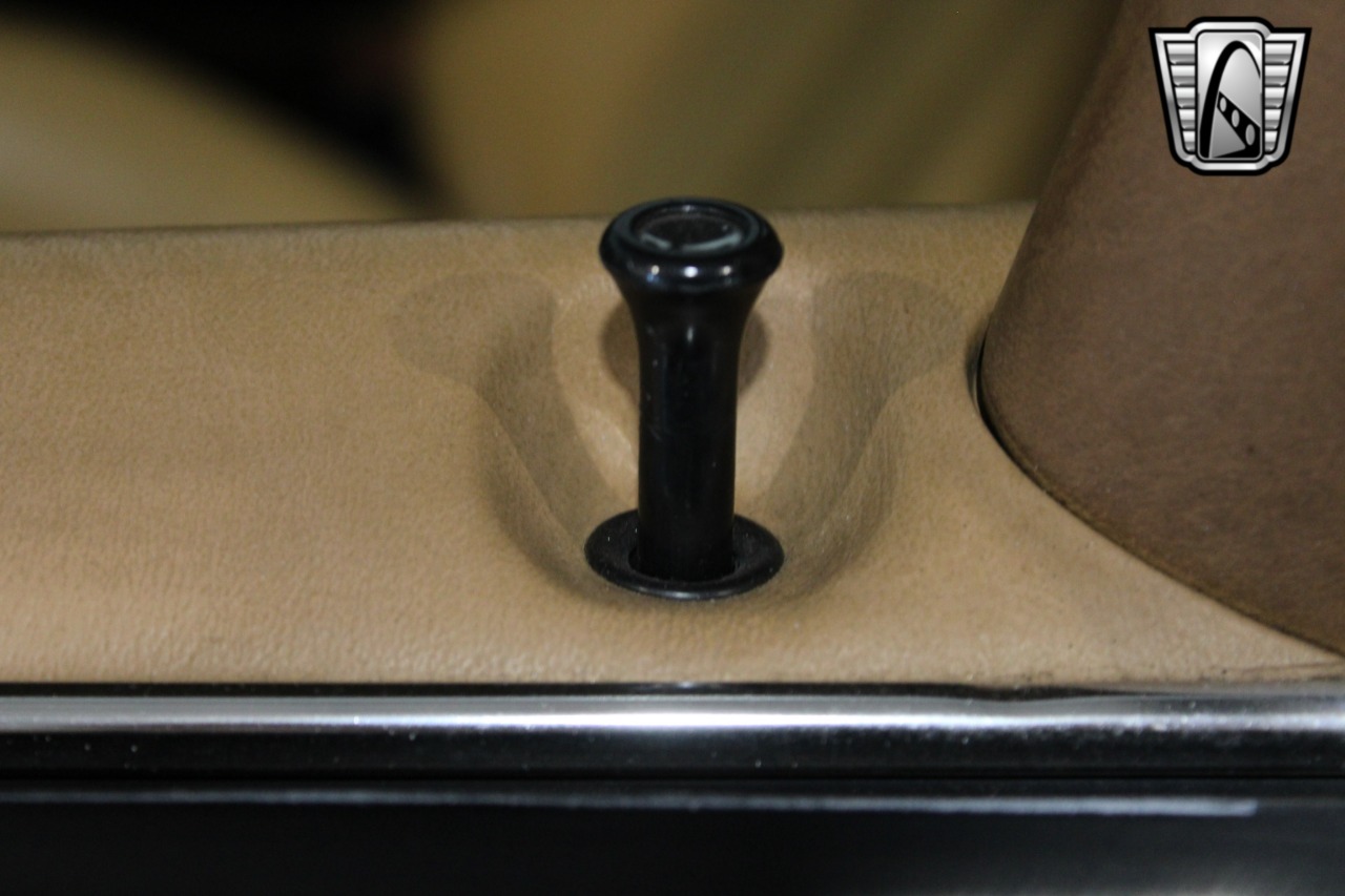 1988 Mercedes-Benz 560 87