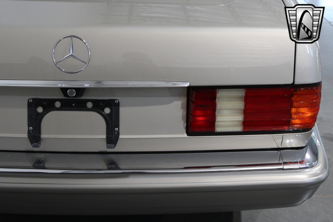 1988 Mercedes-Benz 560 65