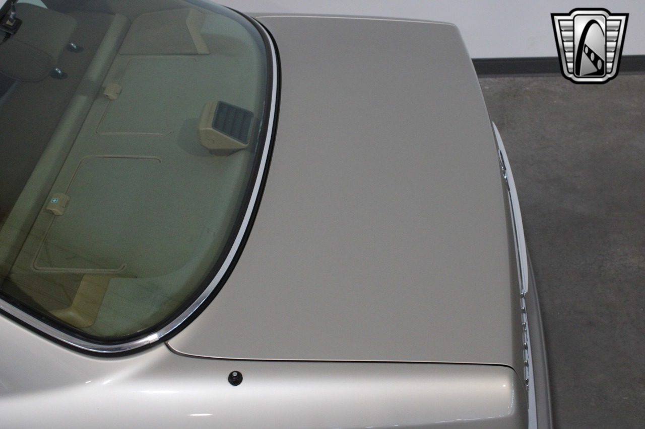 1988 Mercedes-Benz 560 72