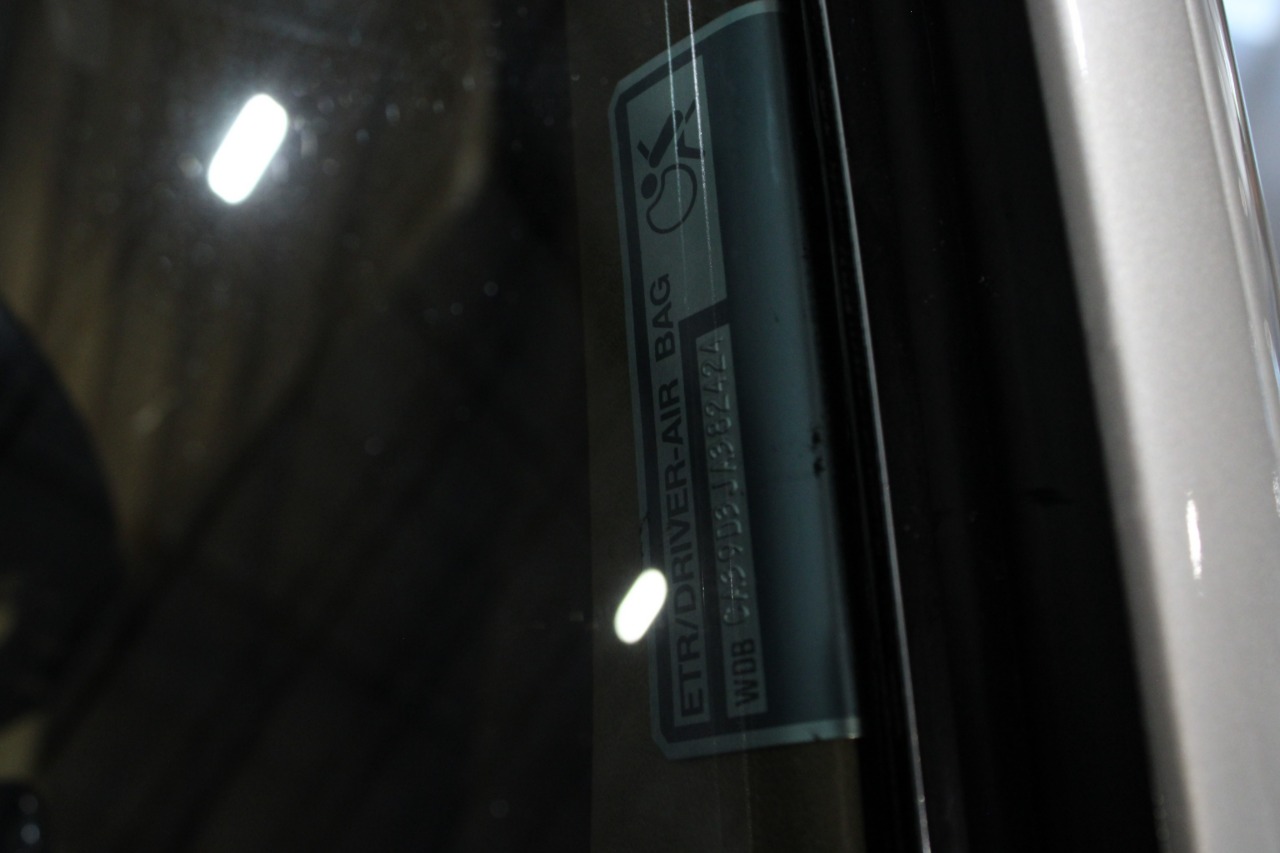 1988 Mercedes-Benz 560 84