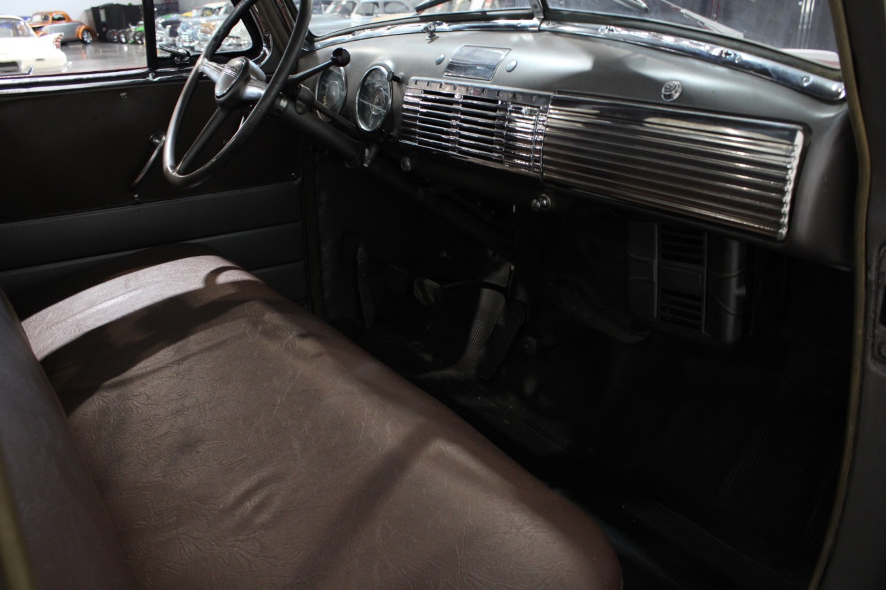 1952 Chevrolet 3100 29