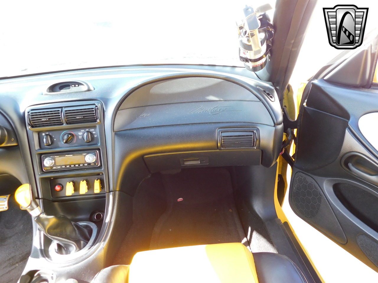 1995 Ford Mustang 13