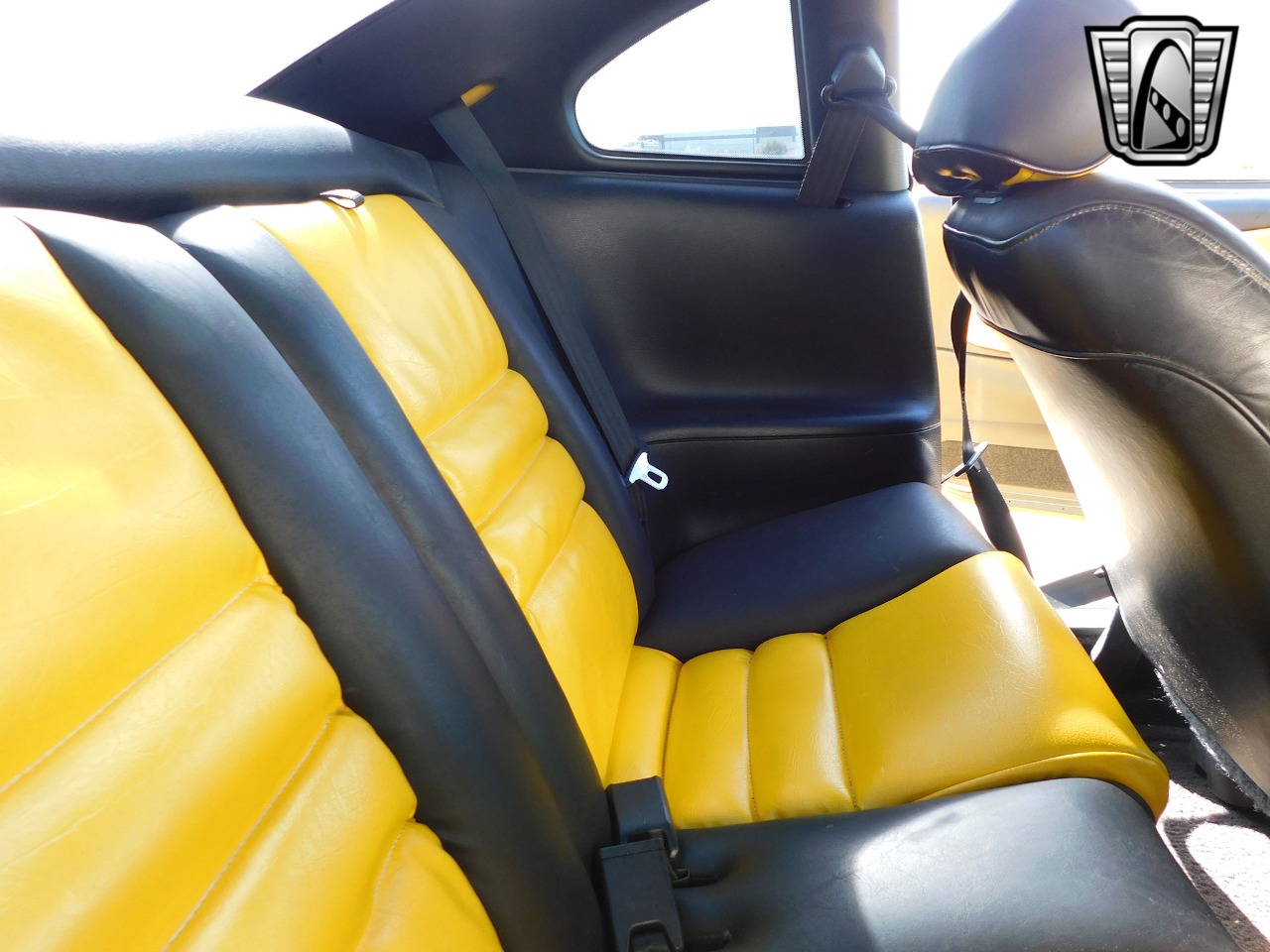 1995 Ford Mustang 16