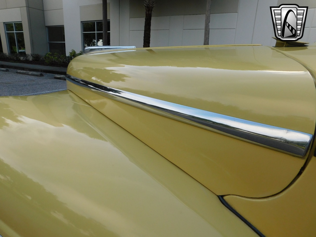 1948 Ford Convertible 42