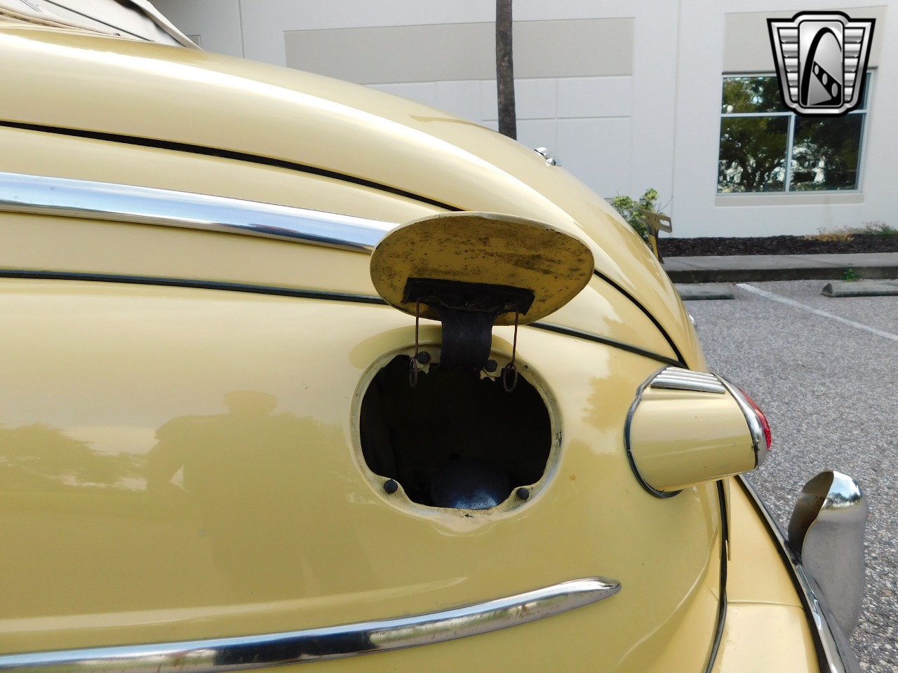 1948 Ford Convertible 58