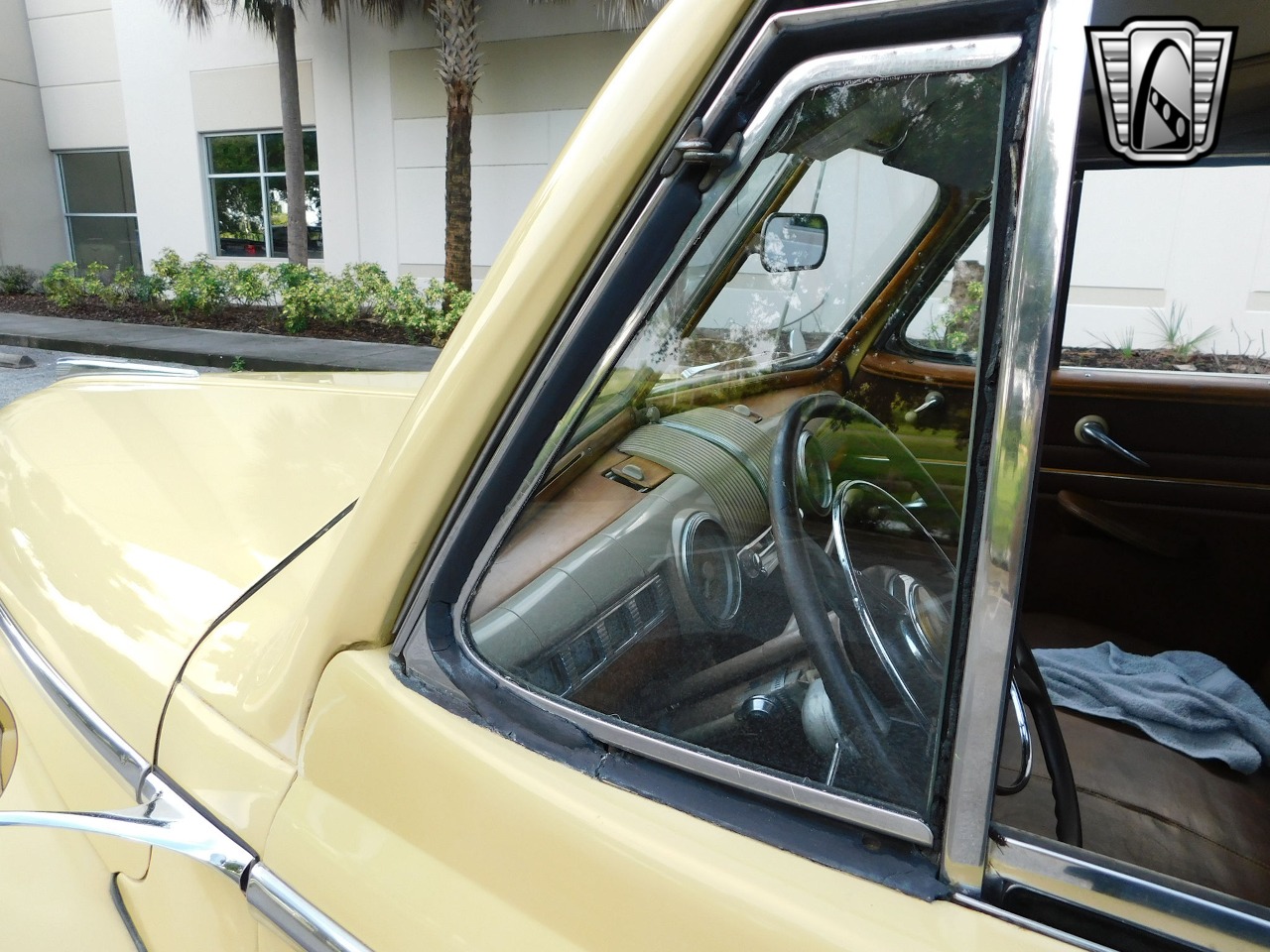 1948 Ford Convertible 40
