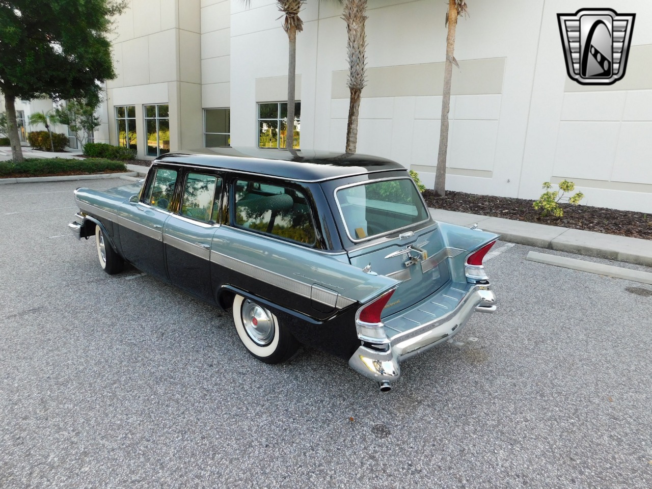 1957 Packard Clipper 9