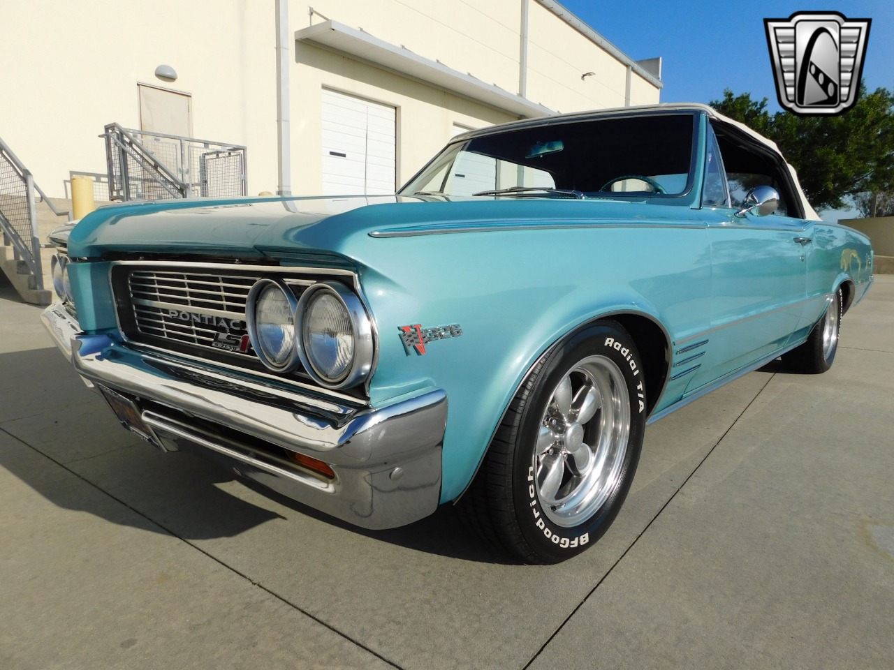 1964 Pontiac Tempest 53