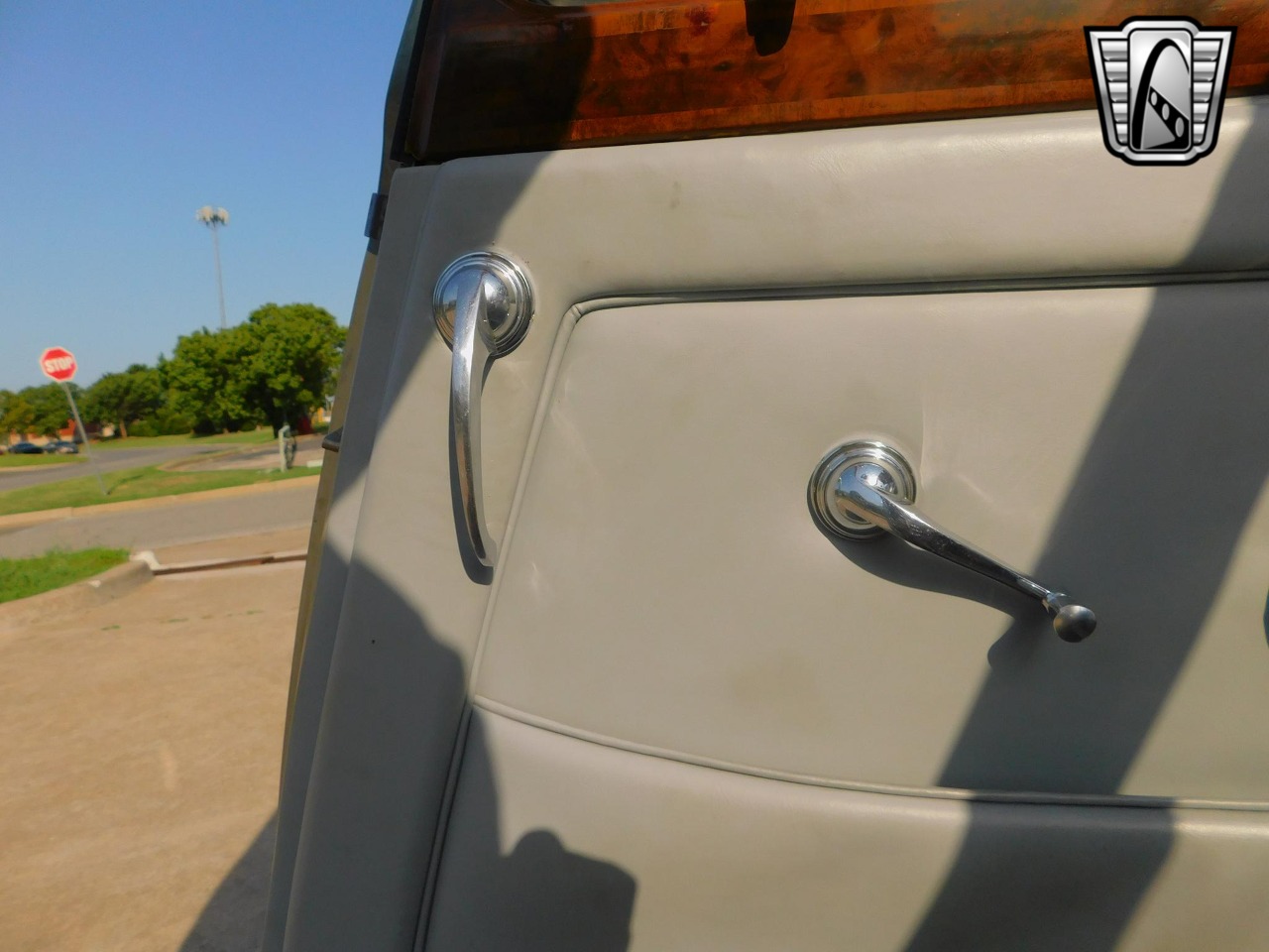 1954 Bentley R-Type 81