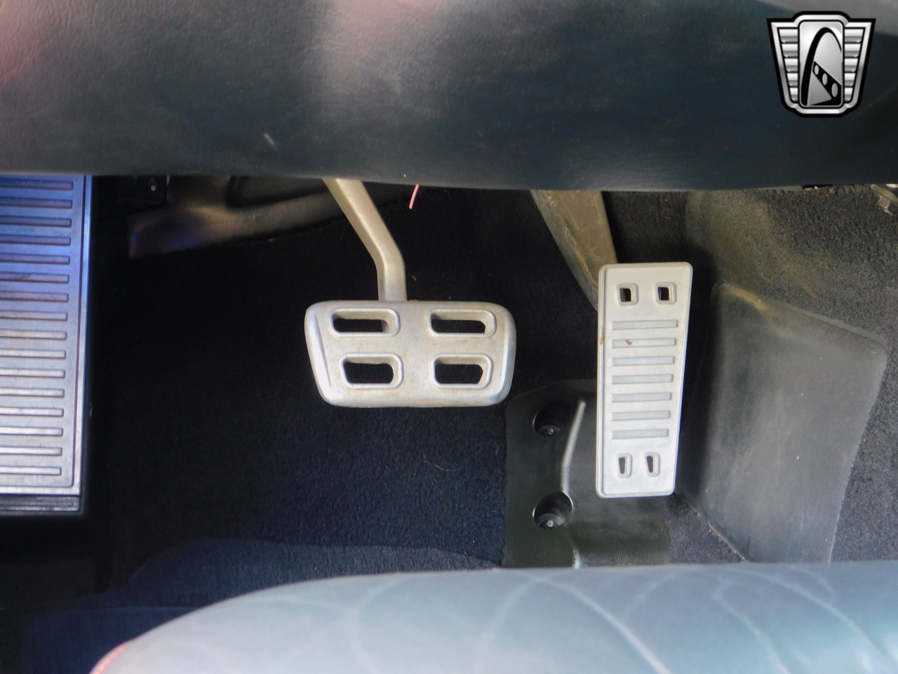 1999 Chevrolet Corvette 16