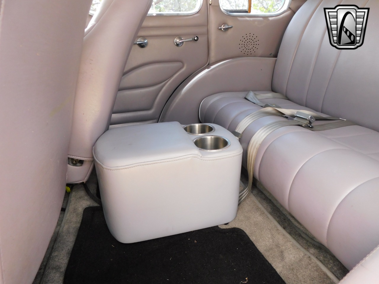 1934 Chevrolet Sedan 87