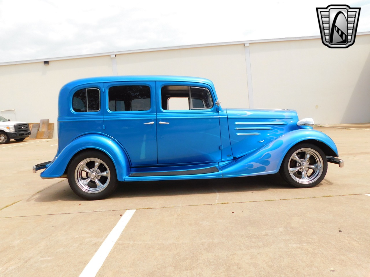 1934 Chevrolet Sedan 57