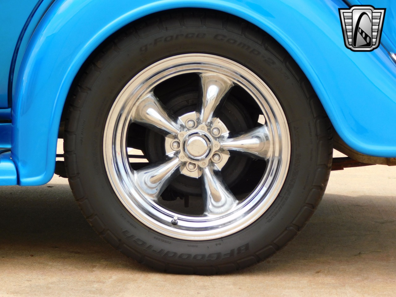 1934 Chevrolet Sedan 11