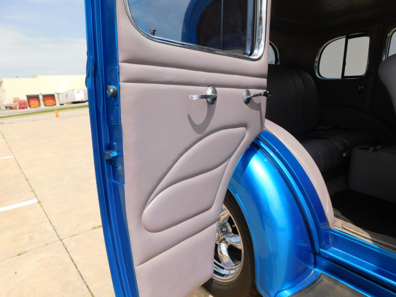 1934 Chevrolet Sedan 22