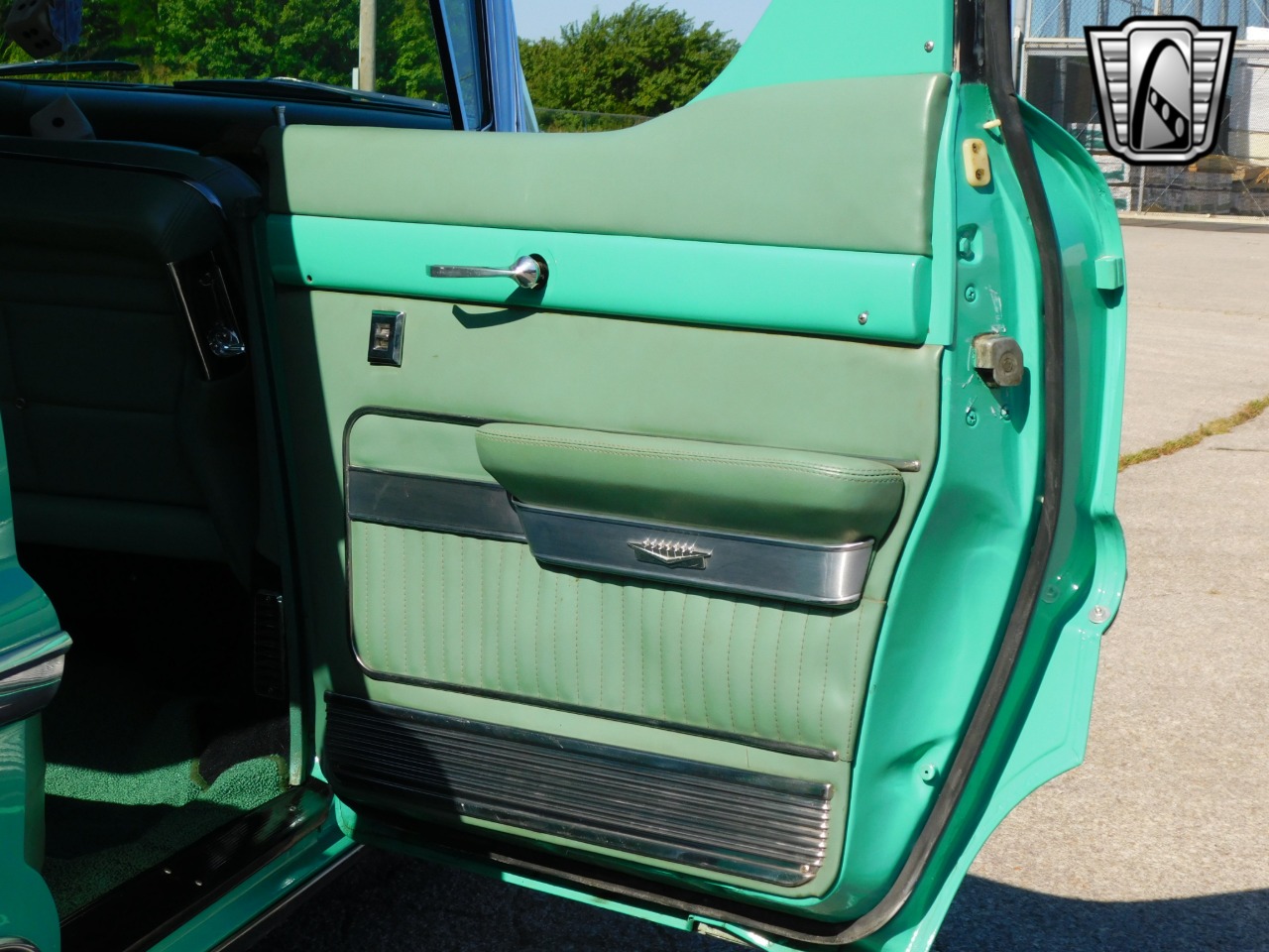 1957 Cadillac DeVille 20