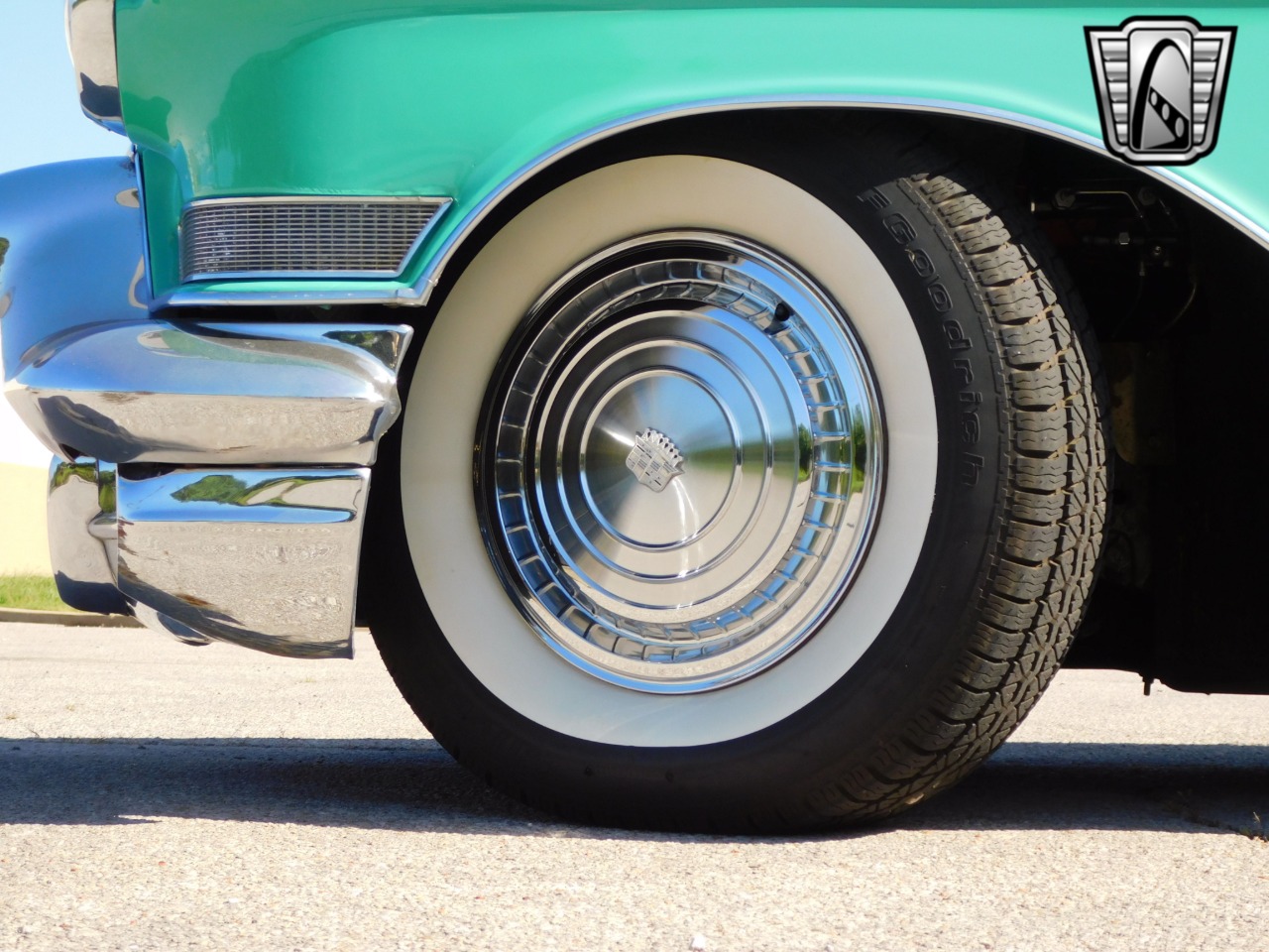 1957 Cadillac DeVille 12