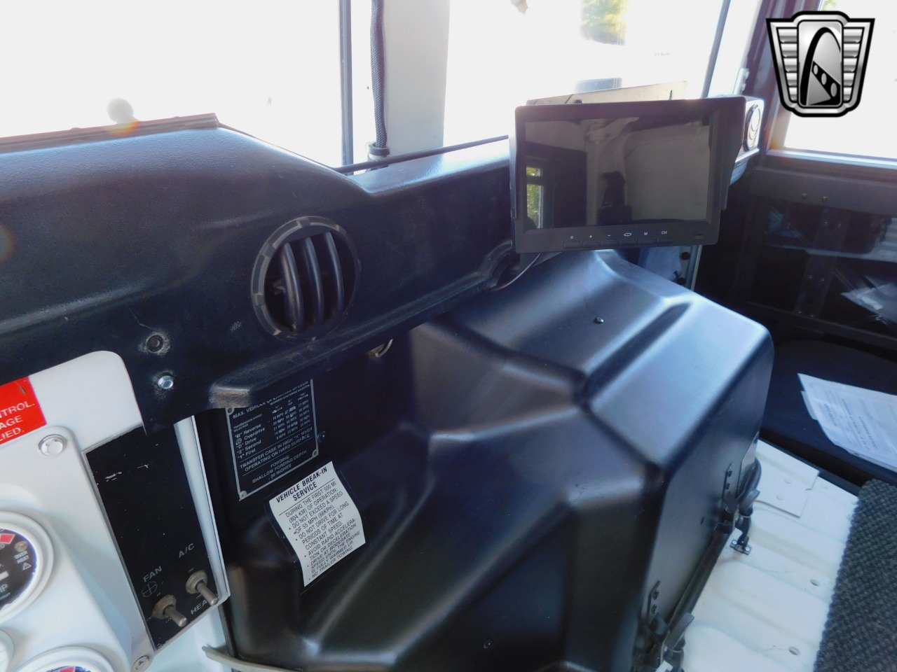 2008 AM General Humvee 17