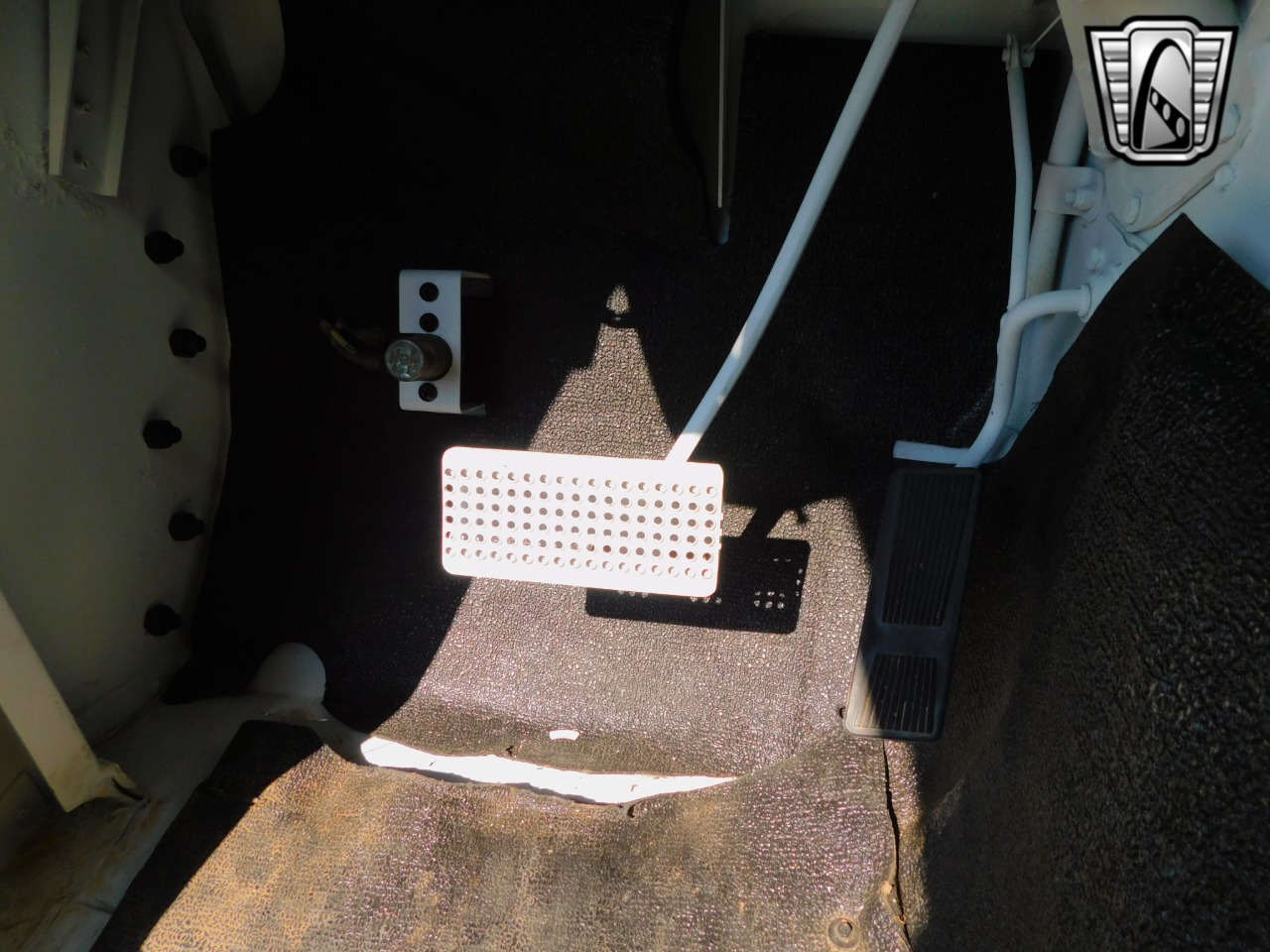 2008 AM General Humvee 15