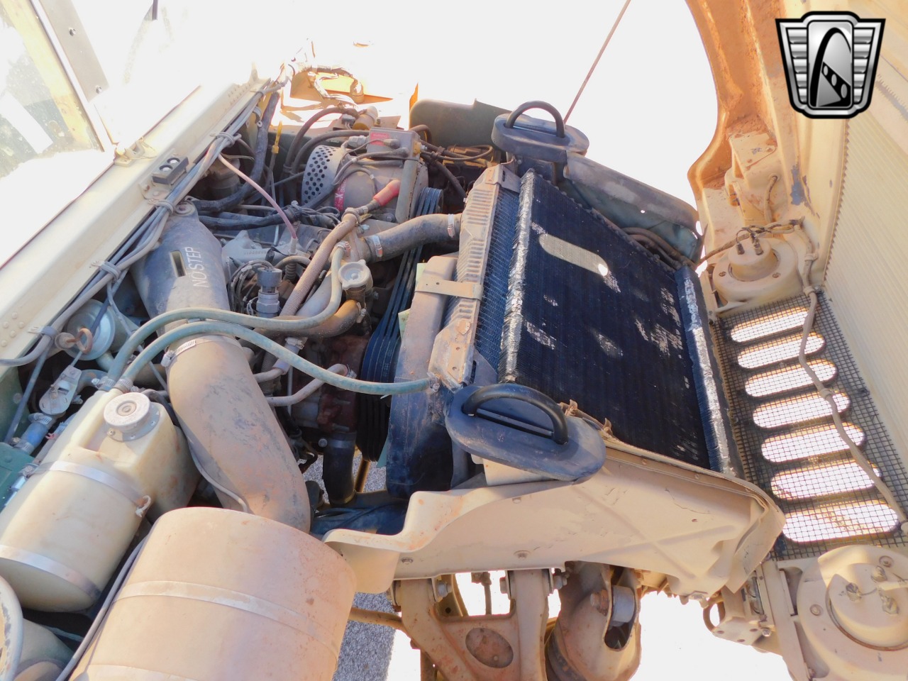 1995 AM General Humvee 26