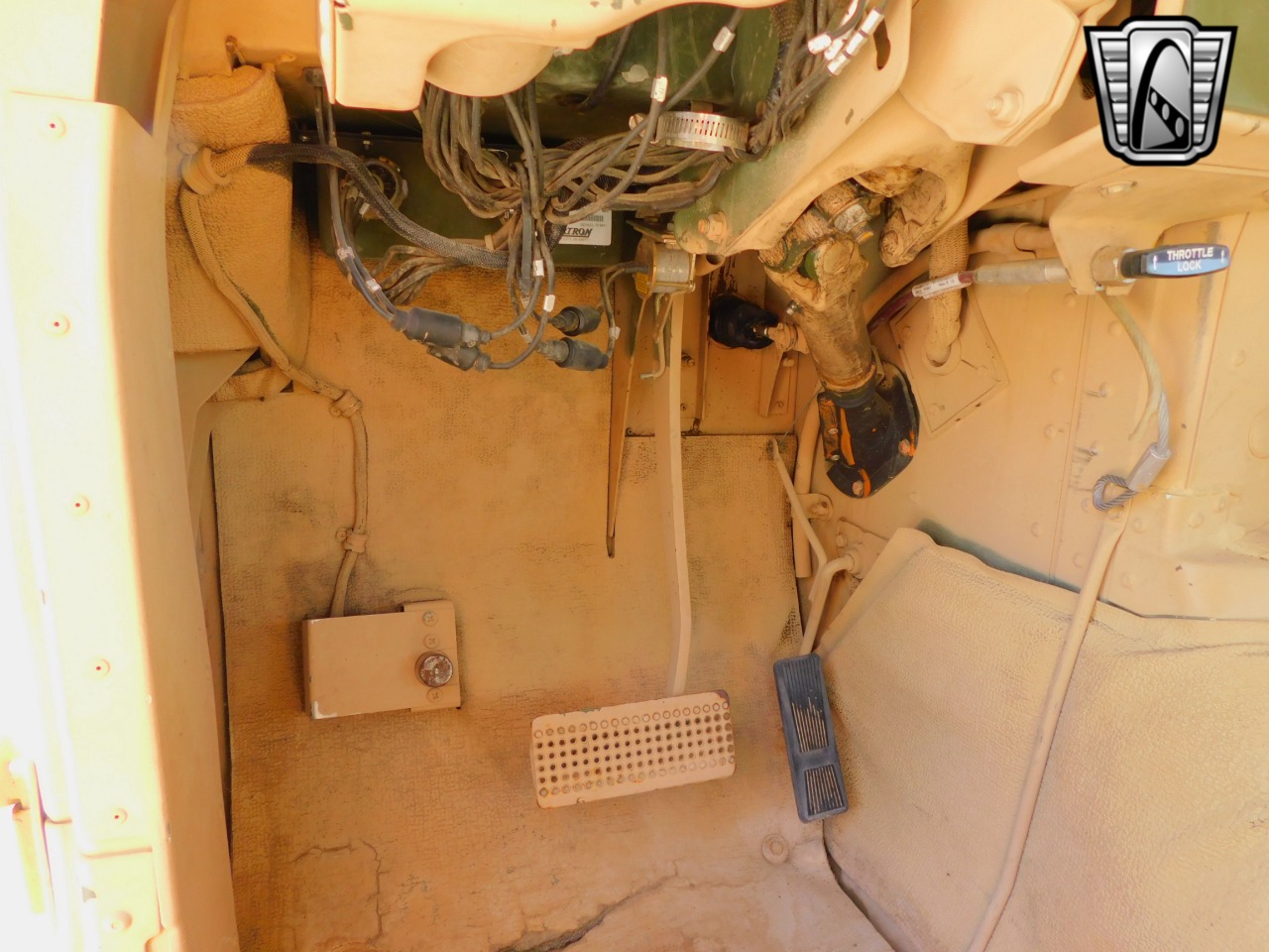 1995 AM General Humvee 12