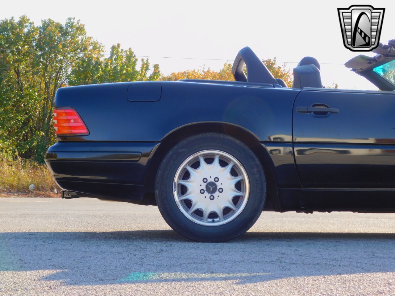 1996 Mercedes-Benz SL-Class 74