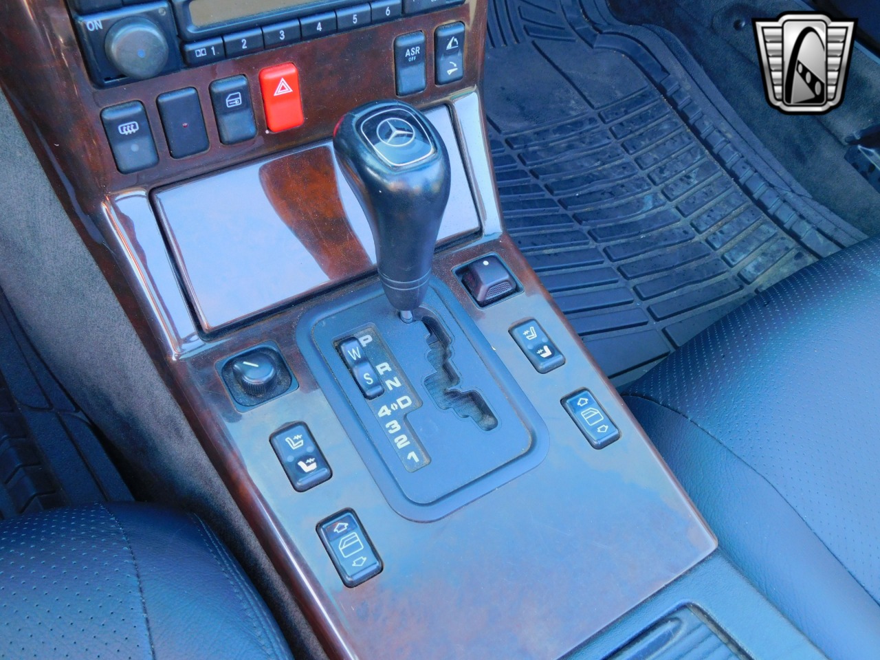 1996 Mercedes-Benz SL-Class 83