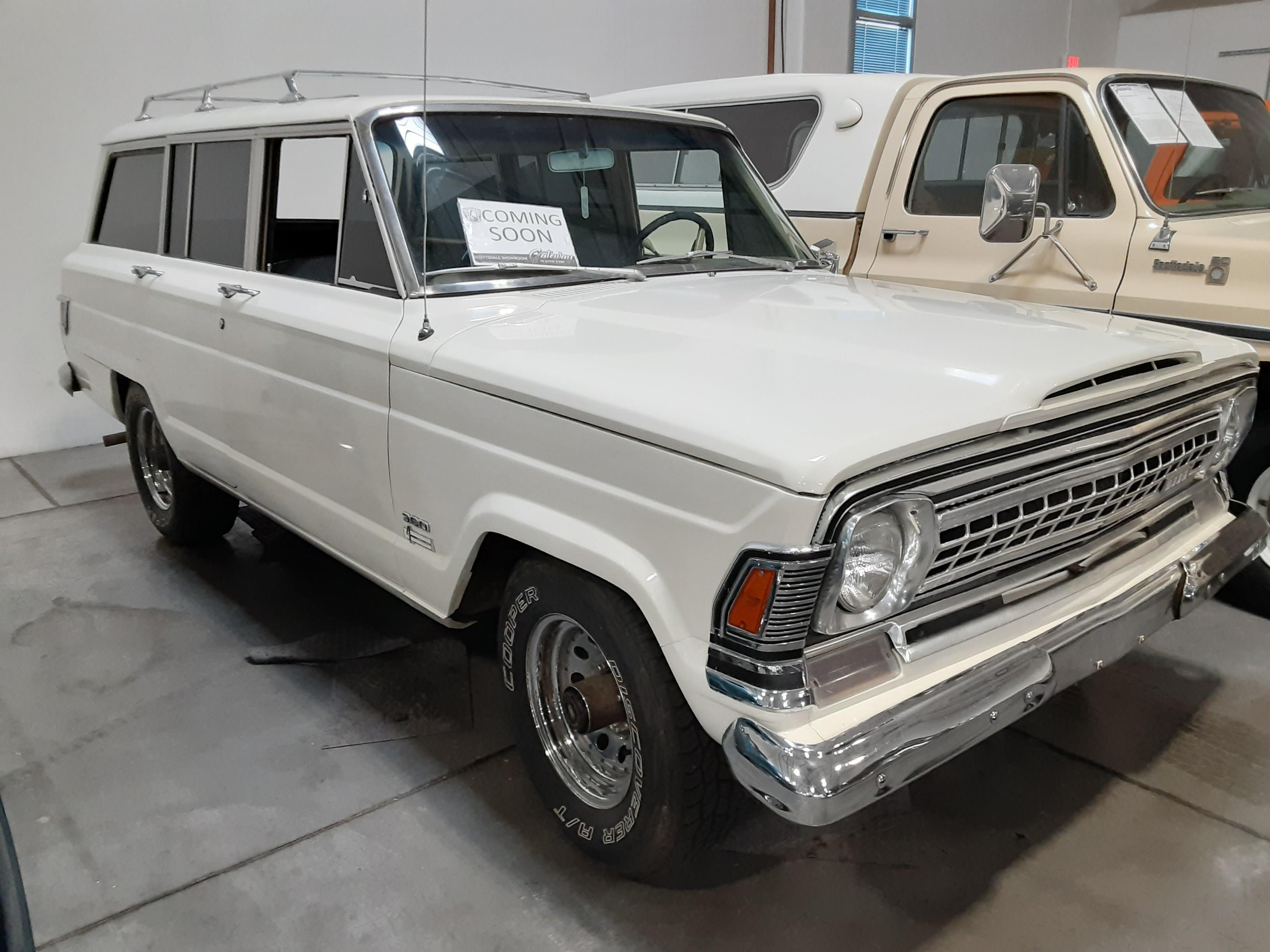 1972 Jeep Wagoneer
